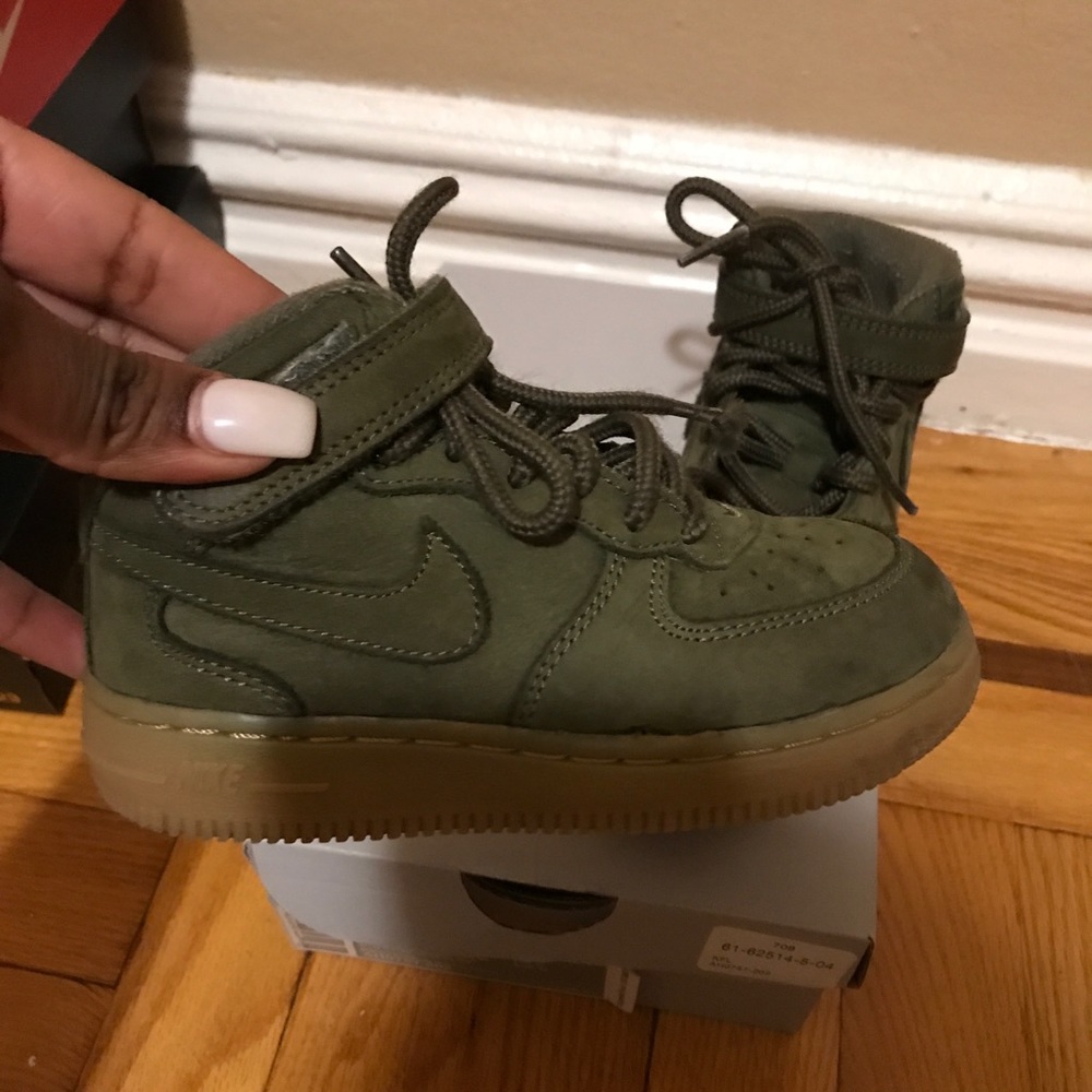 Force 1’s Olive